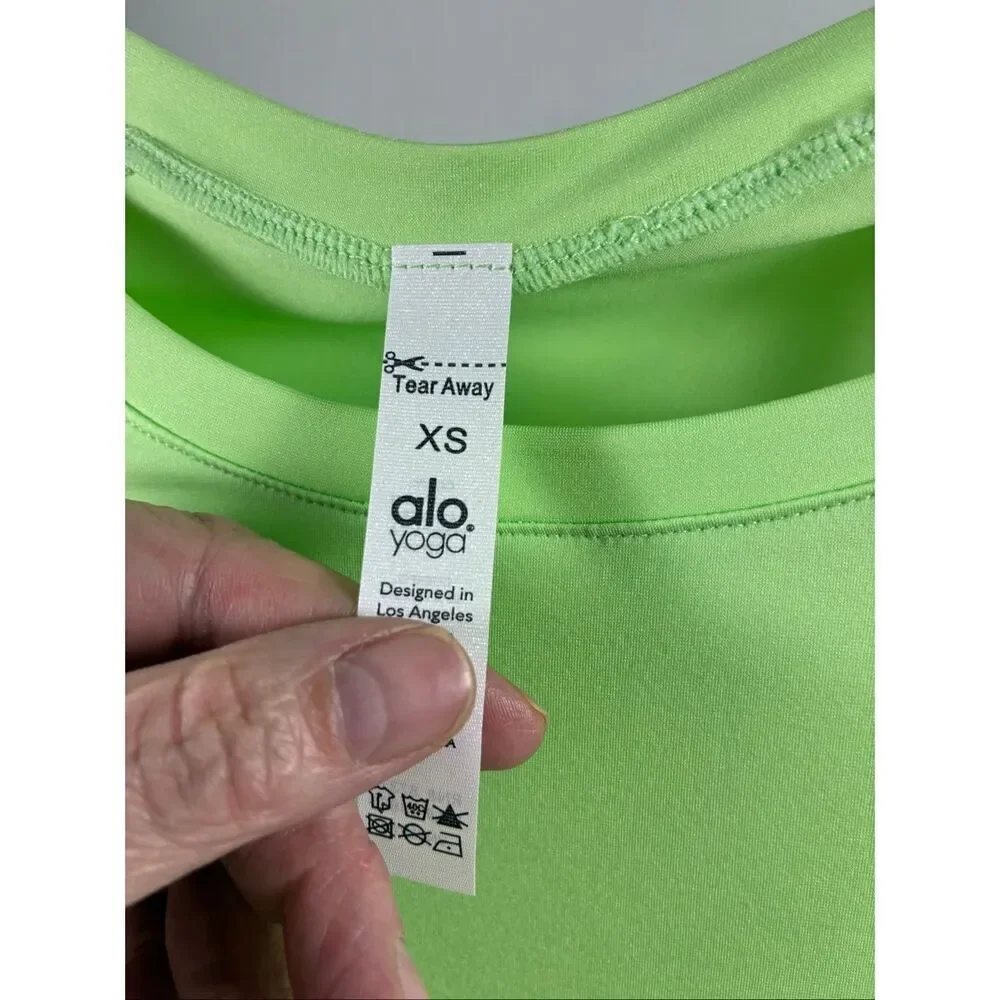 ALO Yoga NWT Pulse Short Sleeve Tee Slouchy Staple in Neon Lime Size Various